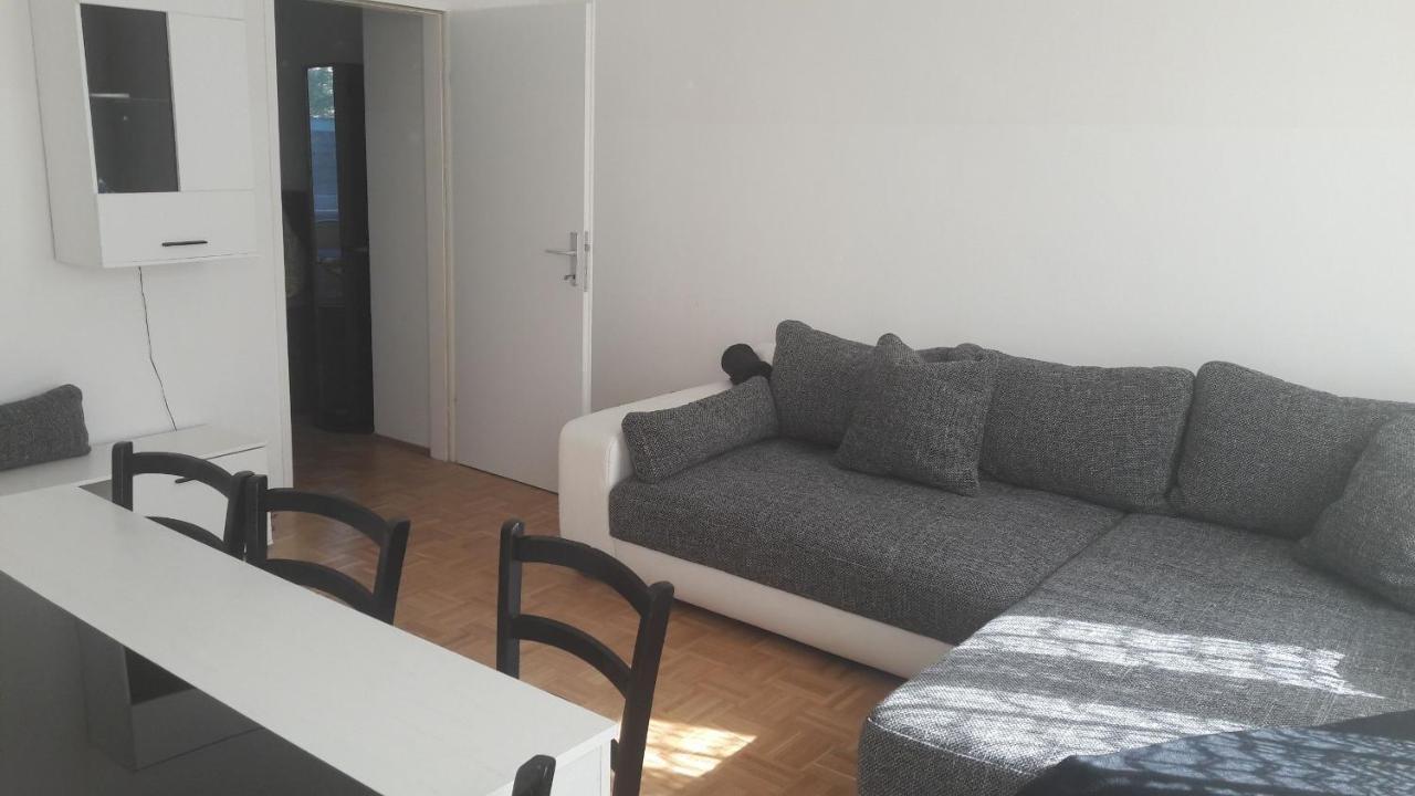 Nette Altbauwohnung Nur 10 Min Von Der City Wien Exterior foto
