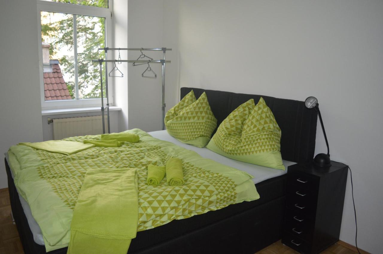 Nette Altbauwohnung Nur 10 Min Von Der City Wien Exterior foto